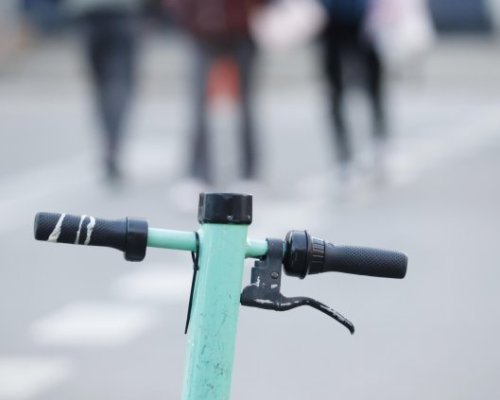 13-годишно дете е в тежко състояние след инцидент с тротинетка