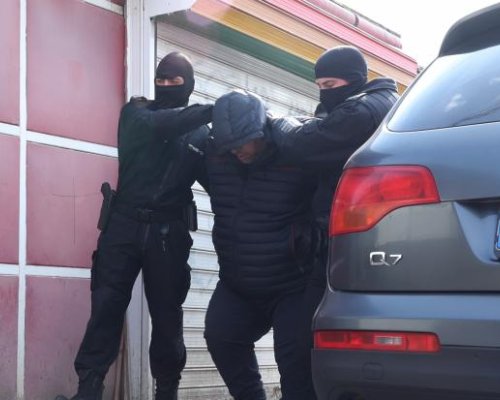 Пари, списъци и услуги срещу вот: Мащабна акция срещу купуването на гласове у нас