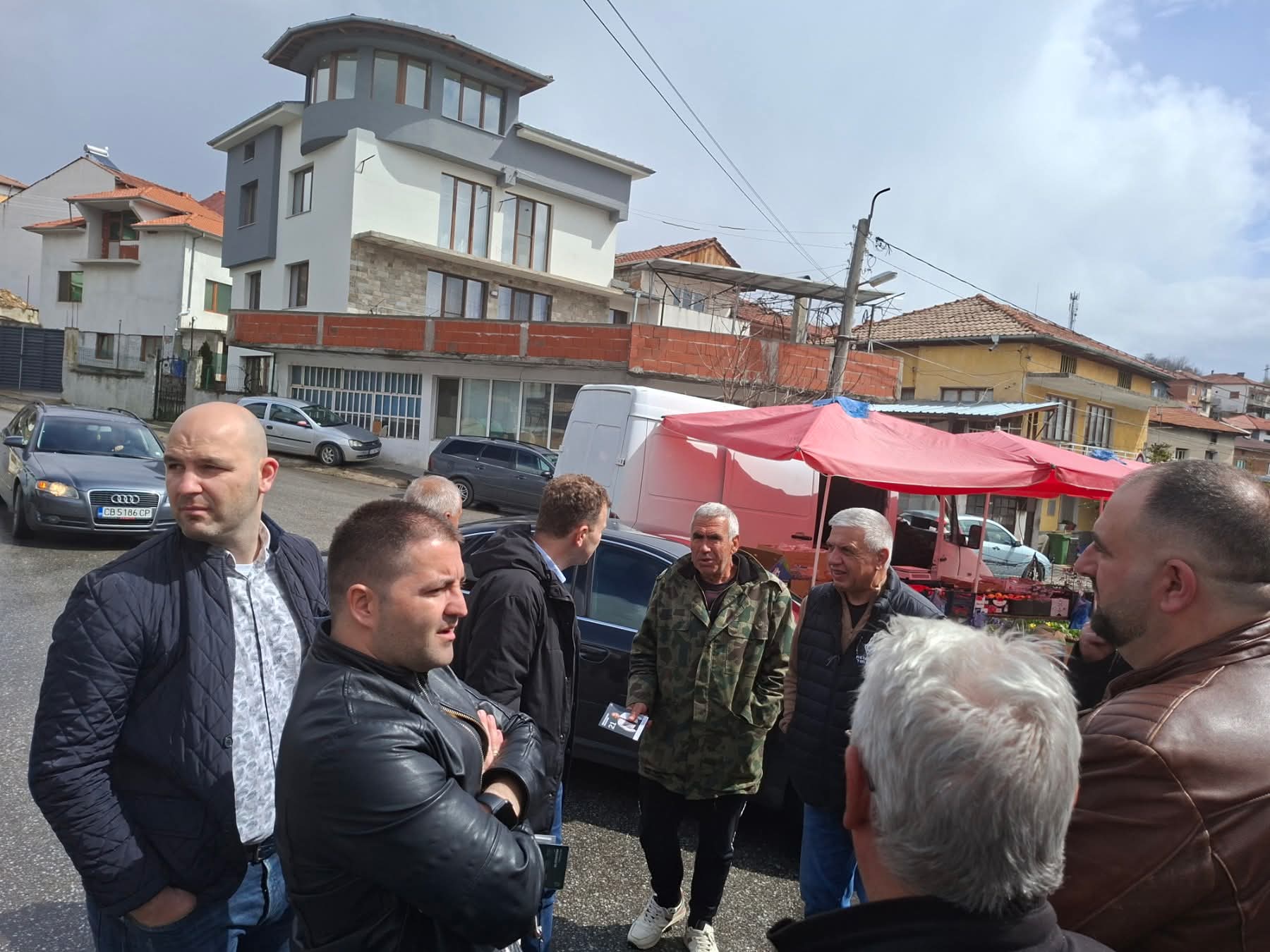 Прогресивна България  на обиколка в Абланица: хората искат връщане на младите и по-добър живот