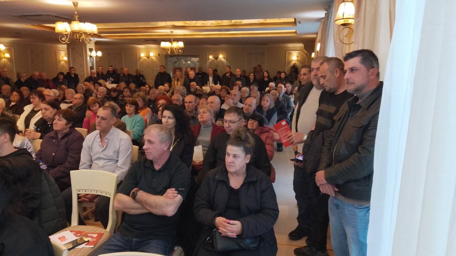 Д-р Иван Ибришимов повежда БСП към победа в Кюстендилско, откри кампанията пред препълнена зала в Дупница