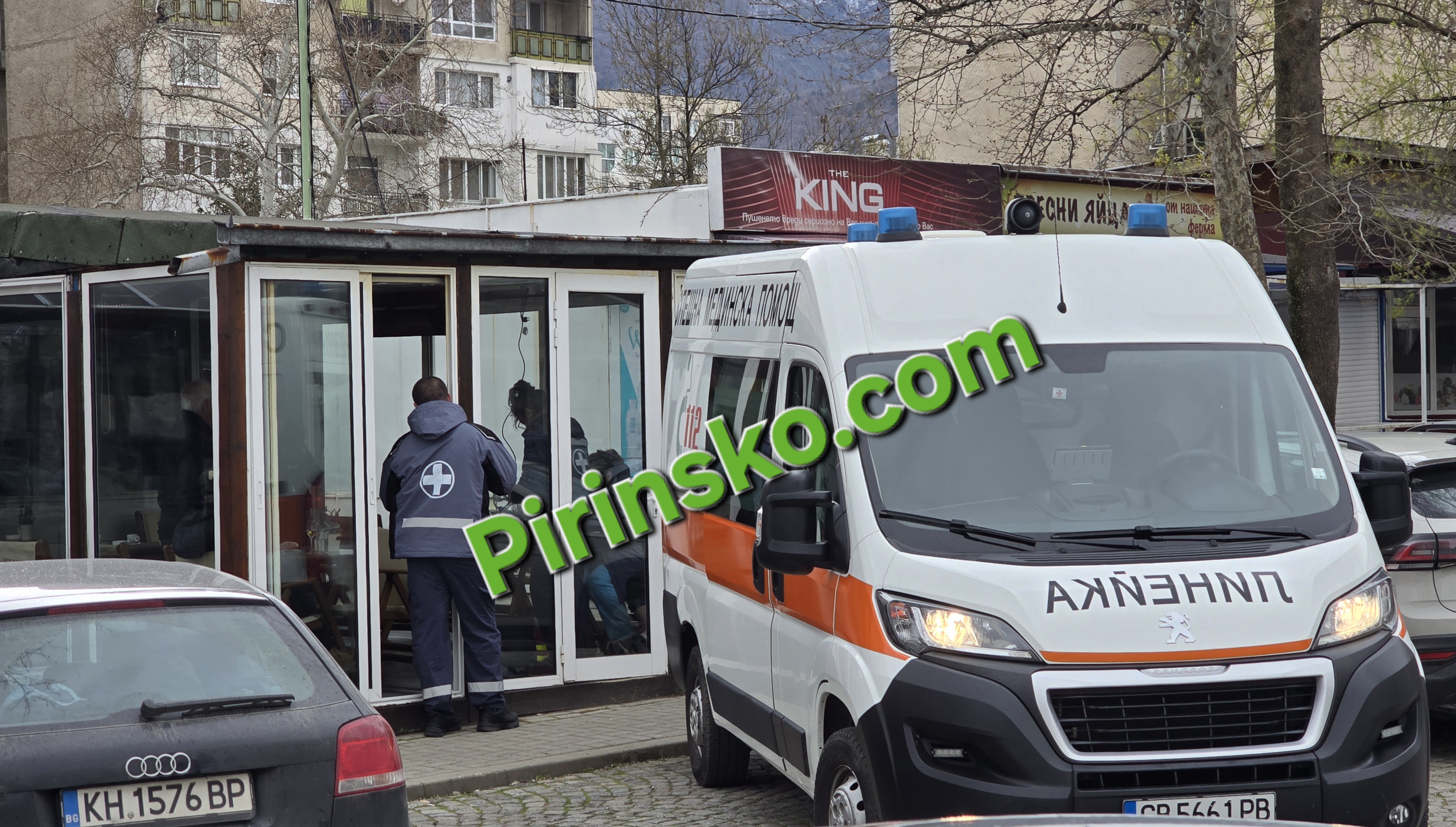 Трагичен инцидент в Дупница: мъж почина в заведение докато пиел сутрешното си кафе