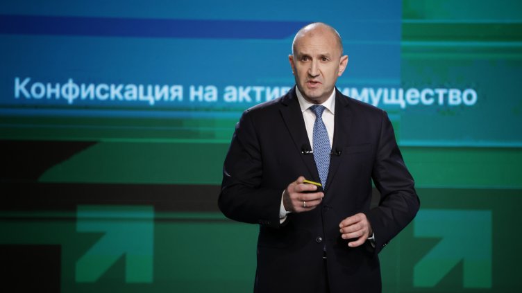 Радев категоричен: Коалиция с Пеевски и Борисов няма да има! Радев категоричен: Коалиция с Пеевски и Борисов няма да има!