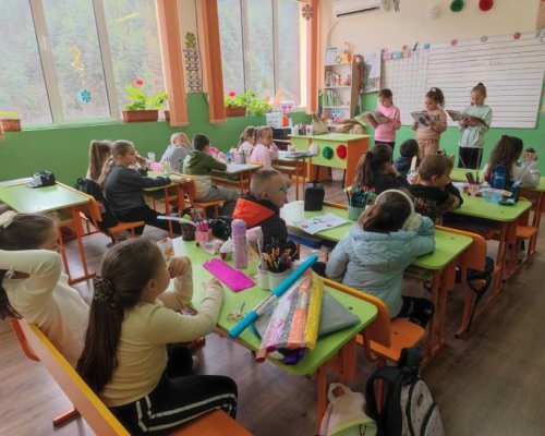 Третокласници в  с. Долно Осеново вдъхновиха по-малките да открият любовта към четенето