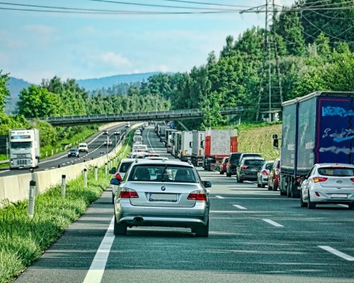 200 000 коли напускат София за празниците, трафикът троен след пандемията