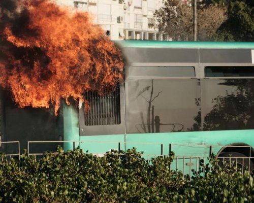 Автобус на градския транспорт в Пловдив се запали в движение