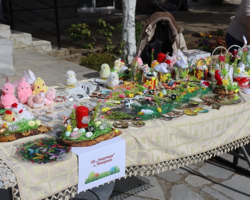 Изложба-базар Великден идва в Струмяни