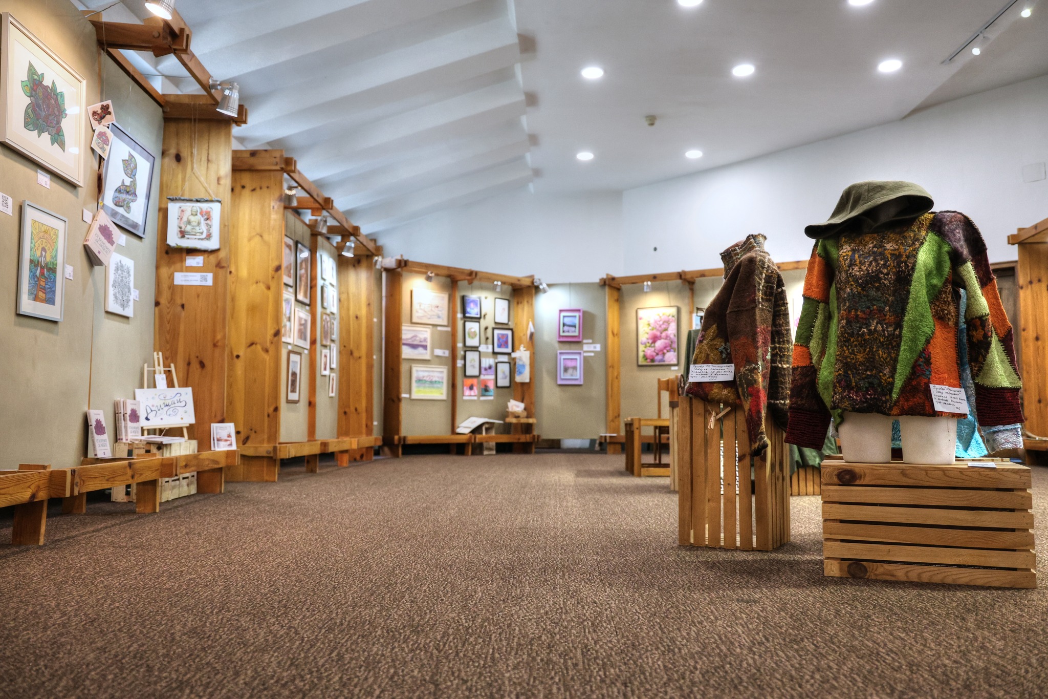 Художници подредиха колективна изложба в Банско Художници подредиха колективна изложба в Банско
