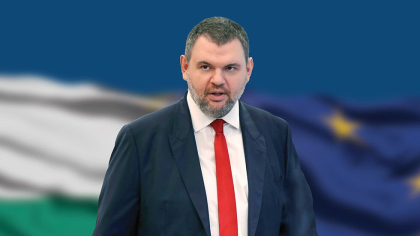 Делян Пеевски поздрави ромите за празника Делян Пеевски поздрави ромите за празника