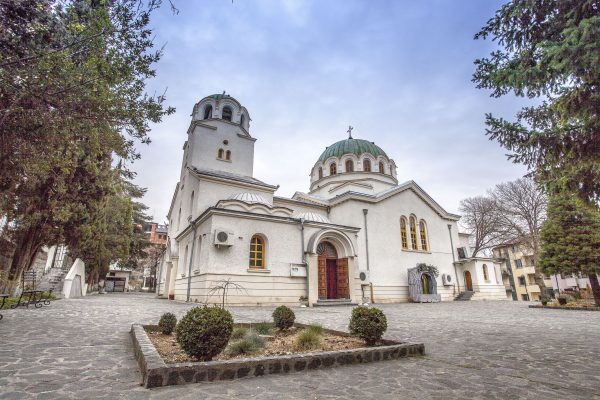 Програма за богослуженията през Страстната седмица и Възкресение Христово в църквата в Сандански Програма за богослуженията през Страстната седмица и Възкресение Христово в църквата в Сандански