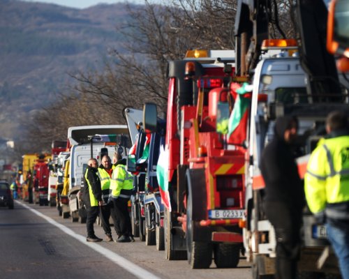 Фирмите за пътна помощ излязоха на национален протест