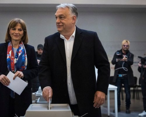 Орбан след гласуването си на изборите: Тук съм, за да спечеля