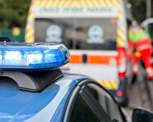 Младежи паднаха от тавана на кола, управлявало е 15-годишно момиче