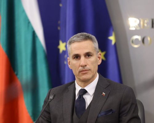 Премиерът Гюров: Високата избирателна активност е по-силна от всички криминални схеми
