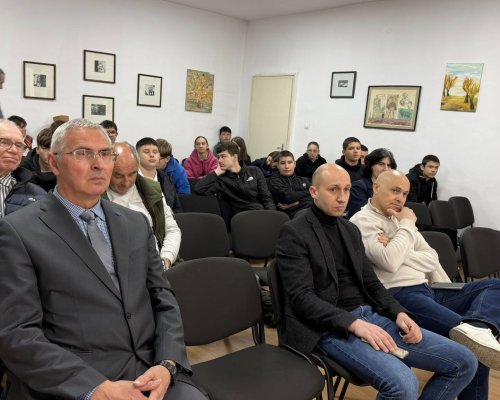 Губернаторът на Пиринско Н. Куколев бе гост на образователна презентация за 150-годишнината от Априлското въстание