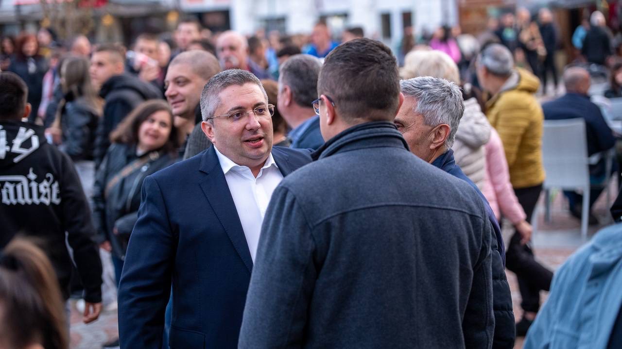 Николай Нанков: В неделя заедно трябва да сложим край на безвремието Николай Нанков: В неделя заедно трябва да сложим край на безвремието