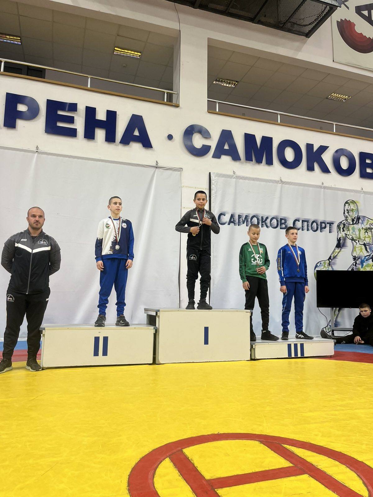 Достойно представяне на най-малките кюстендилски борци от СКБ Васил и Георги Илиеви Достойно представяне на най-малките кюстендилски борци от СКБ Васил и Георги Илиеви