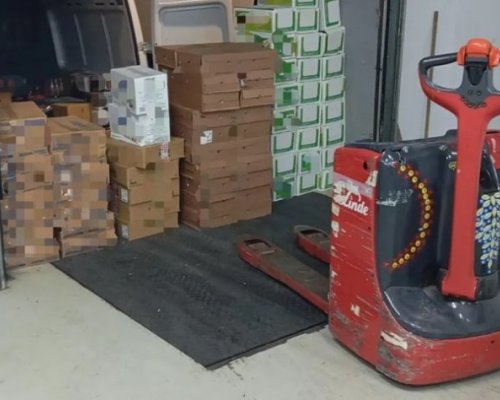 БАБХ иззе над 570 кг храни без документи на ГКПП Капитан Андреево