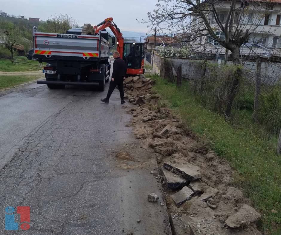 Успешно приключи ремонтът на уличния водопровод в село Еленово