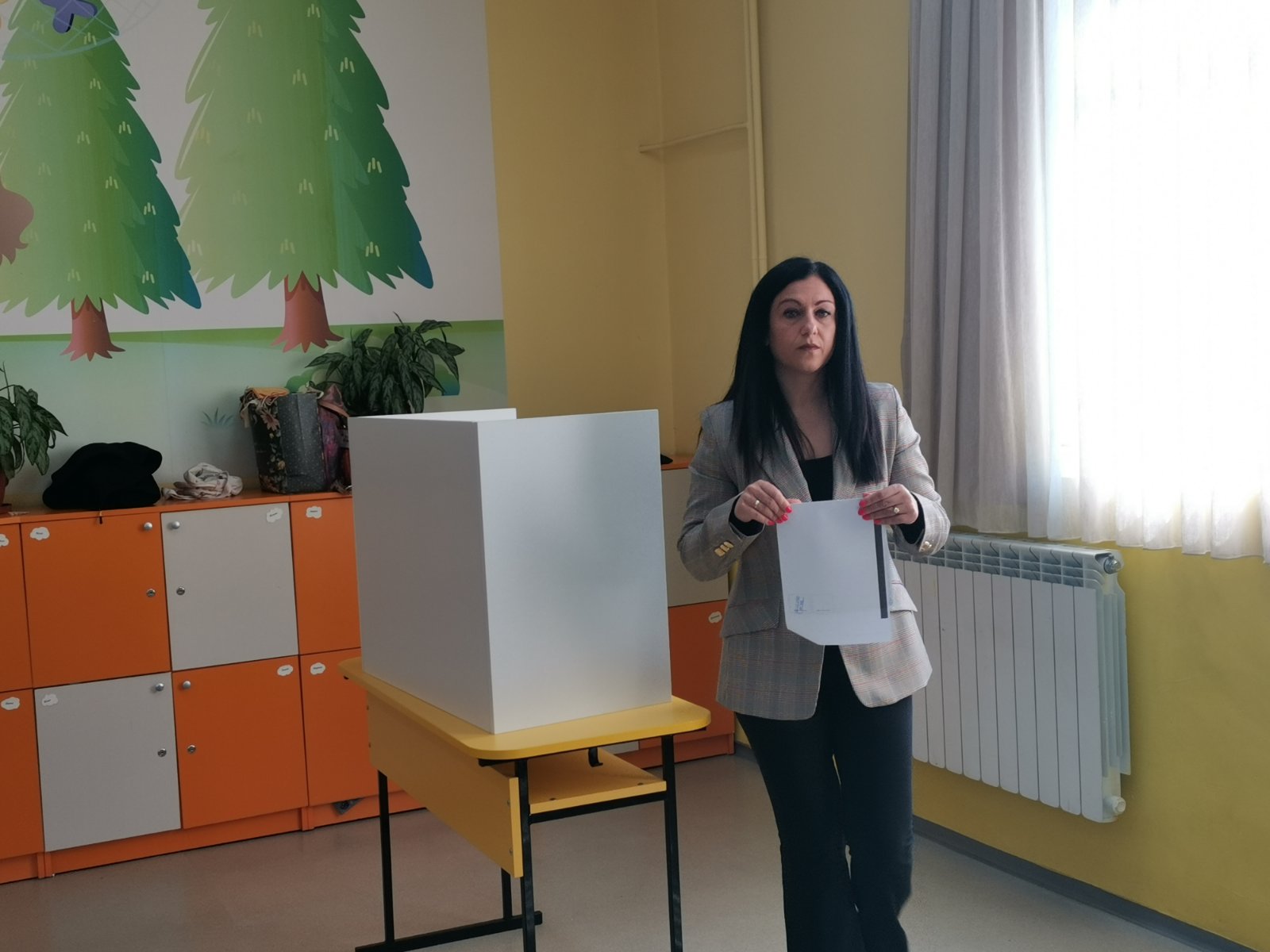 Гергана Орманлиева: Гласувах за една справедлива България, в която всеки да живее достойно Гергана Орманлиева: Гласувах за една справедлива България, в която всеки да живее достойно