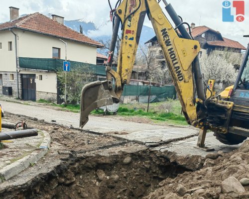 Подмяна на водопровод по ул.  Еделвайс  в Банско за по-надеждна инфраструктура