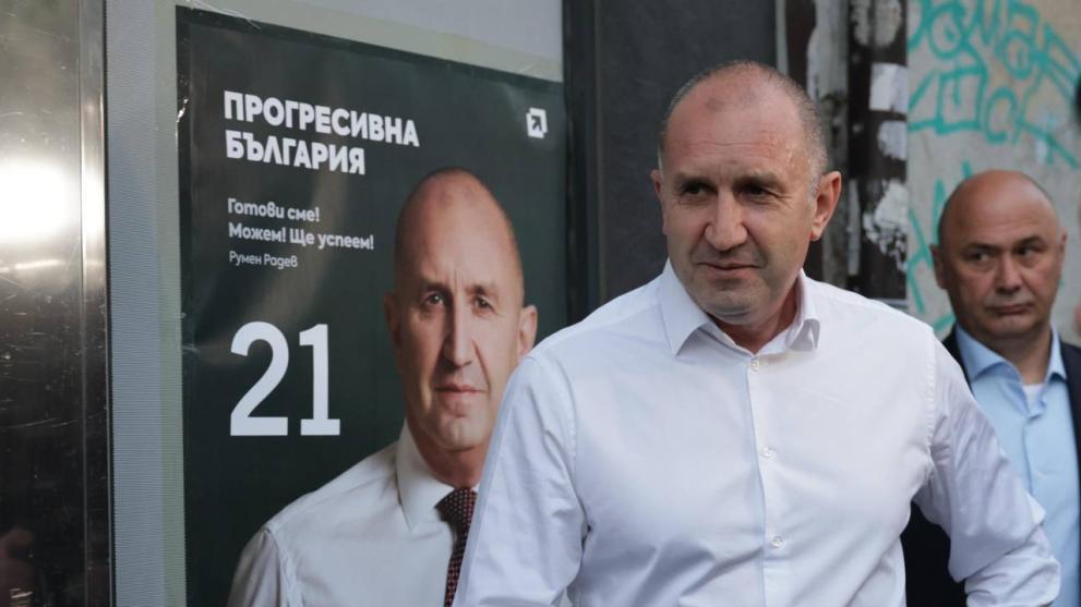 Радев: Служебните министри трябва до един да си подадат оставките Радев: Служебните министри трябва до един да си подадат оставките