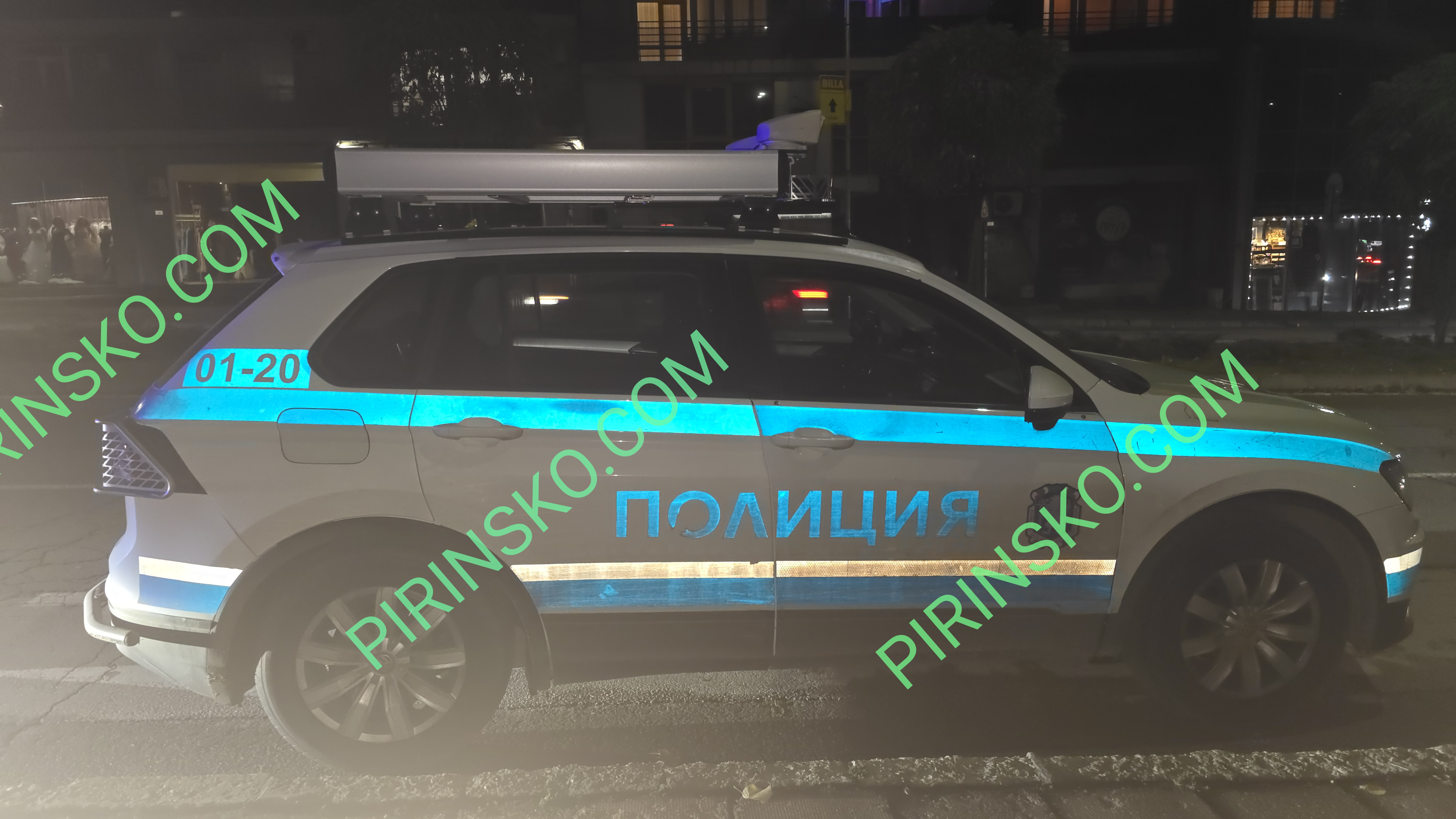 Повредени две бариери на паркинг на бул. Св. Св. Кирил и Методий в Благоевград Повредени две бариери на паркинг на бул. Св. Св. Кирил и Методий в Благоевград