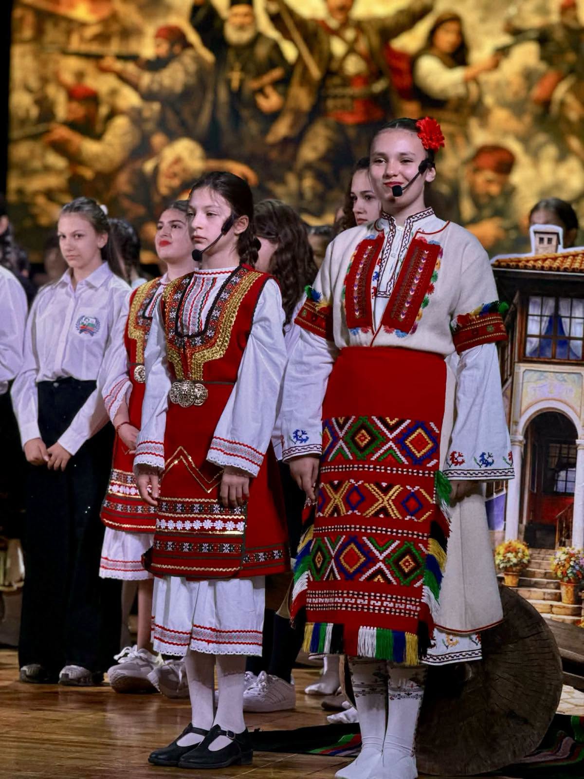 Петрич почете героите на Априлското въстание