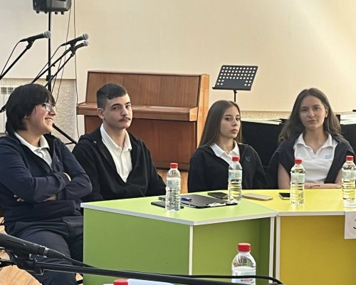 Езиковата гимназия спечели викторината за Априлското въстание на РИМ Благоевград