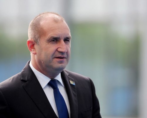 Звездите за България: Силен период, но изпитания за Румен Радев