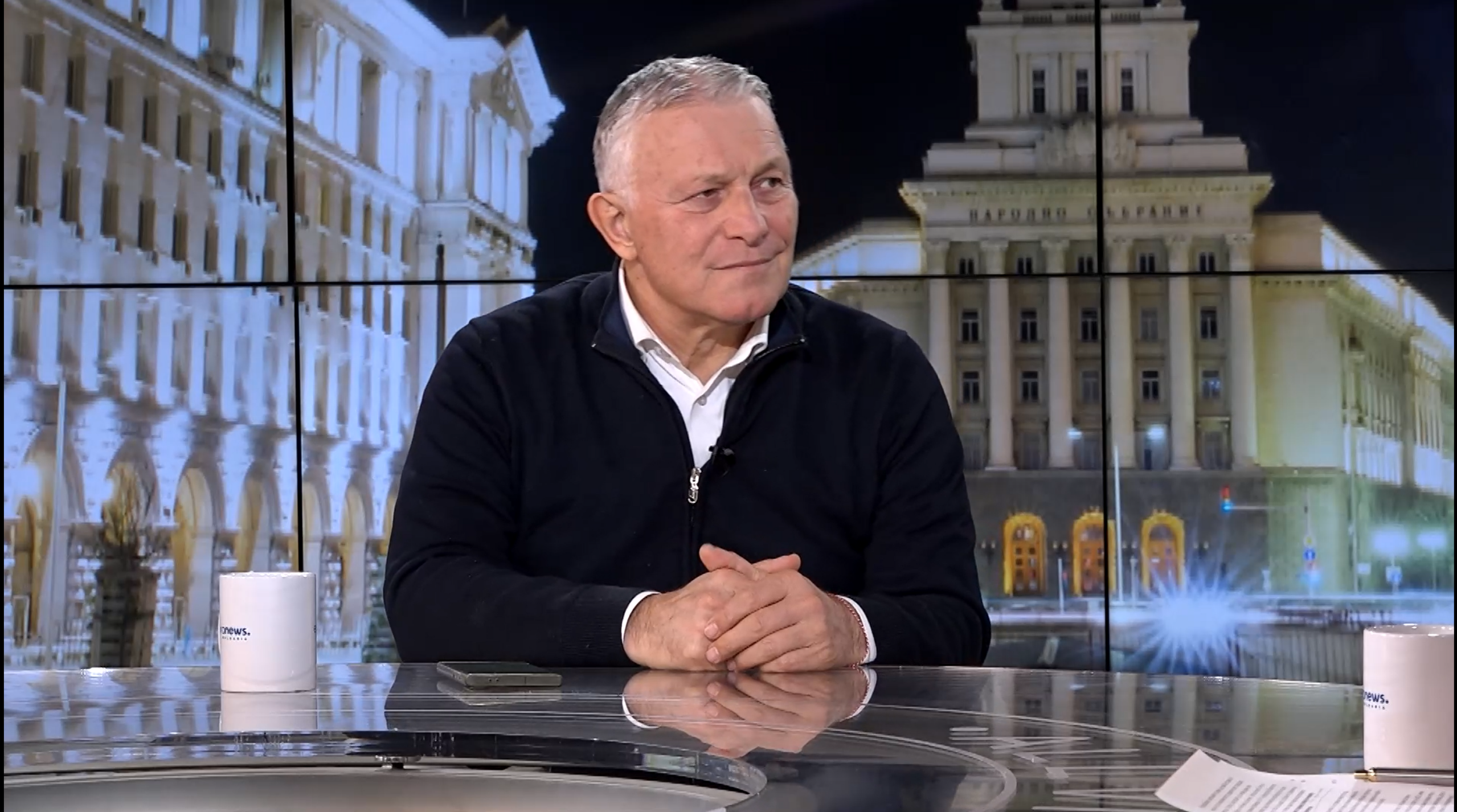Мирослав Севлиевски: Ще има метла на Радев, както имаше синя метла на Костов и червена на Виденов Мирослав Севлиевски: Ще има метла на Радев, както имаше синя метла на Костов и червена на Виденов