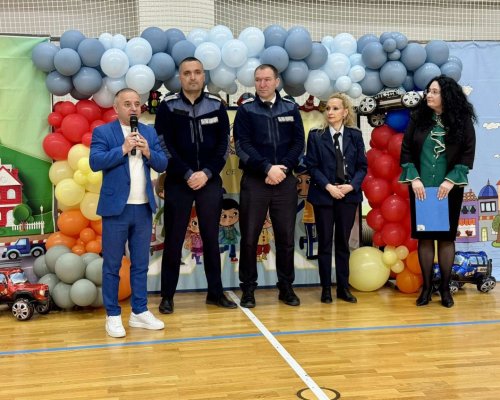 Движи се безопасно  събра детски градини в Сандански