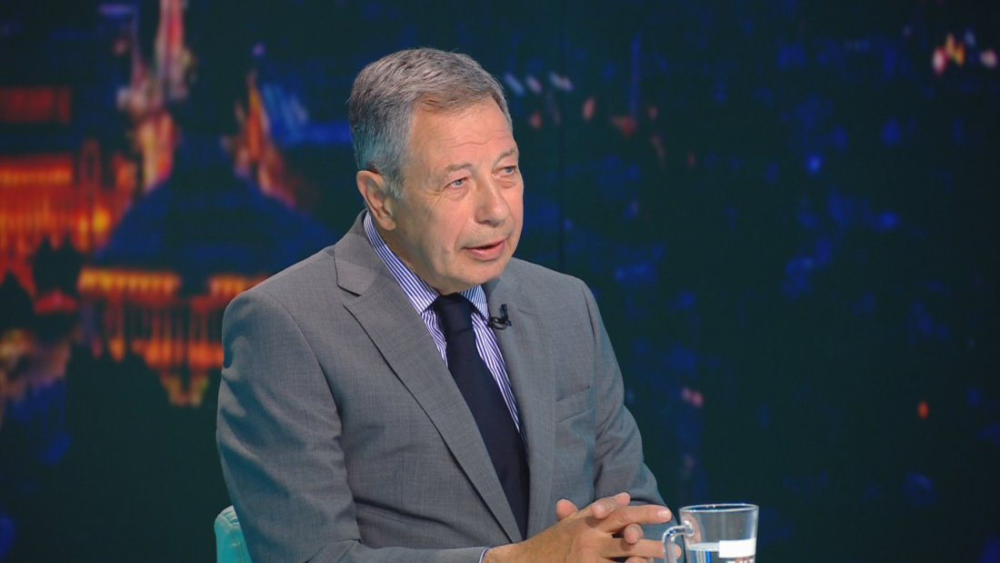 Ген. Румен Миланов: Свалянето на охраната на Пеевски и Борисов не е най-важното действие Ген. Румен Миланов: Свалянето на охраната на Пеевски и Борисов не е най-важното действие