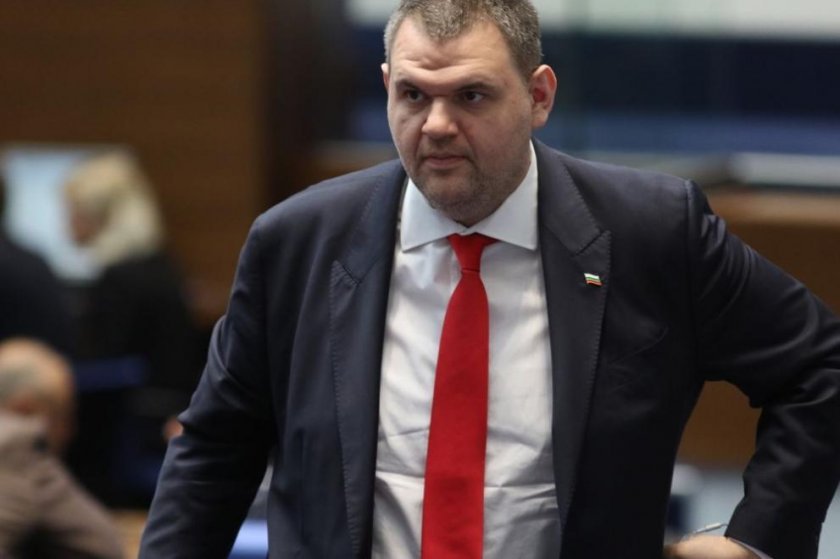 Пеевски осъди посегателството срещу Тръмп