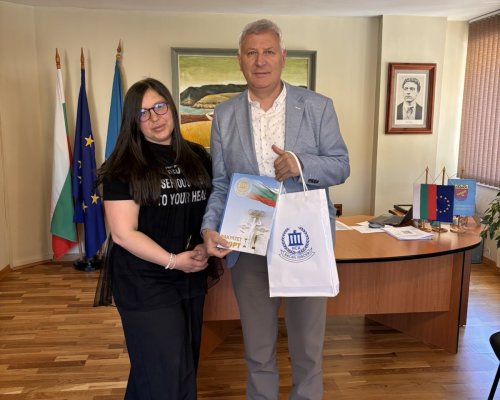 Ученици от Разлог се запознаха с възможностите за обучение в Националната спортна академия