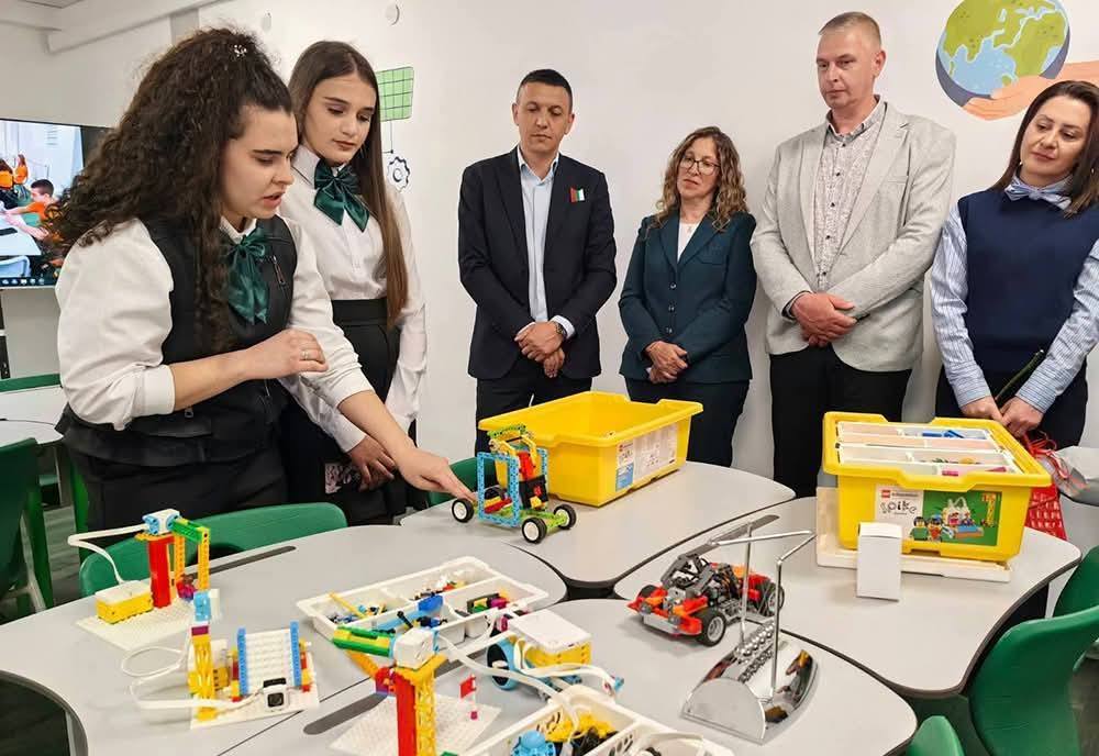 Фатима Йълдъс: STEM центърът в Якоруда е стъпка към модерно образование