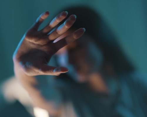 Условна присъда за 23-годишен, малтретирал и отвлякъл бившата си приятелка в Кресна