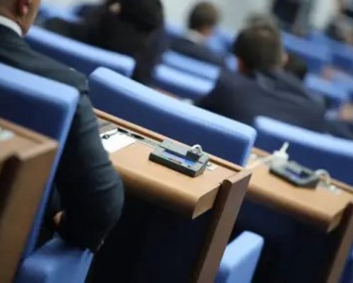 Нов парламент и нови разходи: Над 9500 евро на месец струва издръжката на един депутат