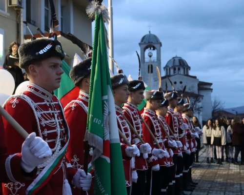 Празнични концерти в страната и отворени врати във военните формирования по повод 6 май
