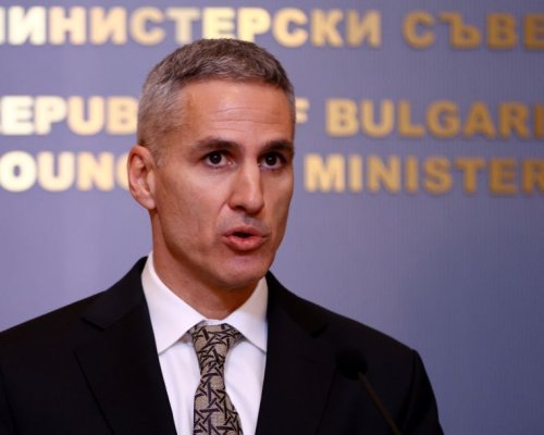 Часове преди напускането си: Кабинетът Гюров сменил ръководството на ключовото дружество Монтажи