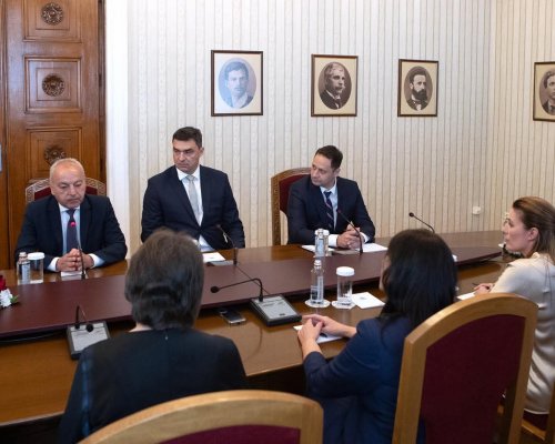 Прогресивна България : Приоритет са бюджетът, цените и борбата с корупцията