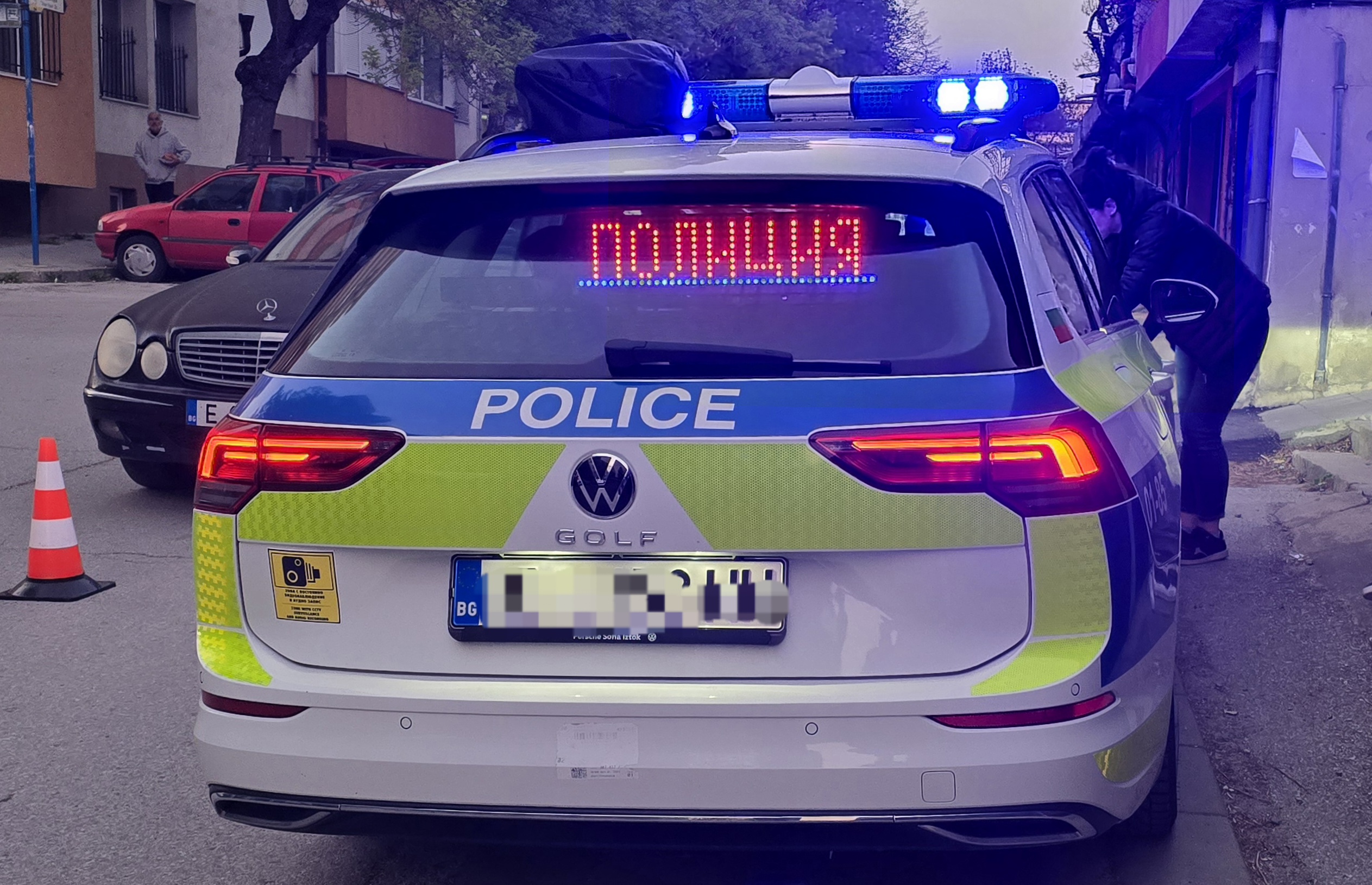 Полицай от Сандански  дерибейства  в ОДМВР-Благоевград!