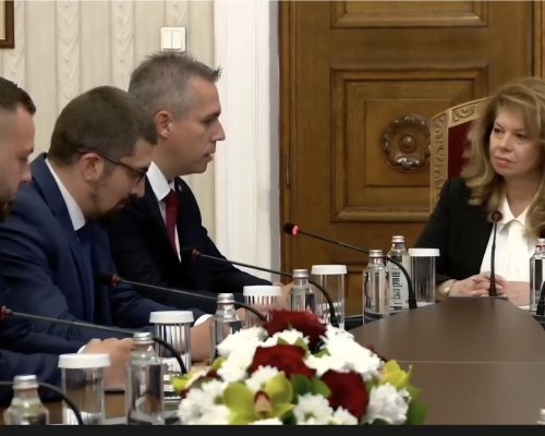 Възраждане: Нов дълг ще доведе страната към гръцки сценарий