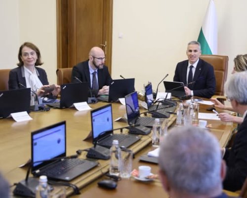 Премиерът Гюров: Служебният кабинет оставя държавата стабилна и с чиста съвест