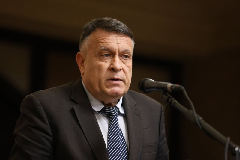 Проф. Георги Вълчев , ректор на СУ и утвърден учен поема образованието в кабинет  Радев