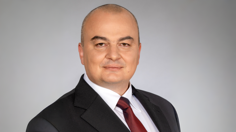 Кой е Пламен Абровски -министър на земеделието и храните в кабинета Радев