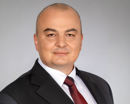 Кой е Пламен Абровски -министър на земеделието и храните в кабинета Радев