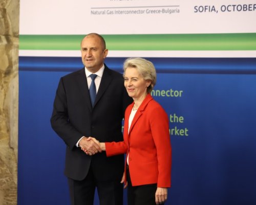 Урсула фон дер Лайен поздрави Румен Радев за избирането му за премиер: България и ЕС имат силен общ дневен ред