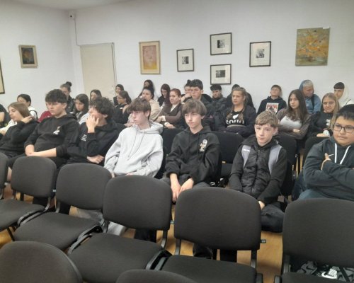 Презентация разкри на ученици в Благоевград мисията на библиотекаря от древността до днес