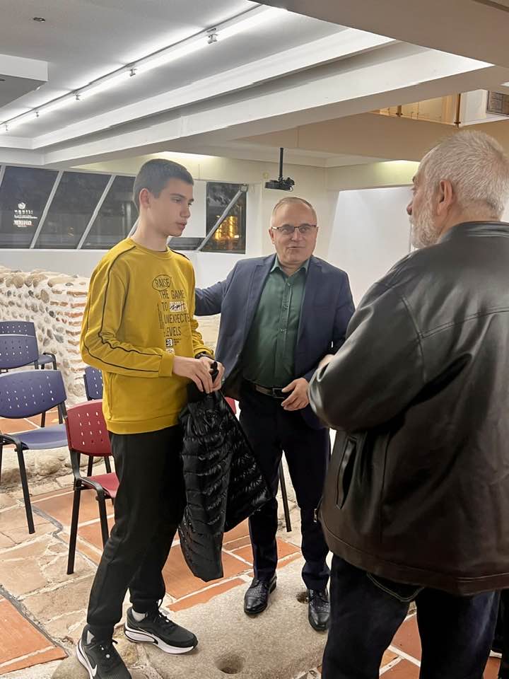 Археологическият музей в Сандански посрещна проф. Пламен Митов в навечерието на 150 години от Априлското въстание Археологическият музей в Сандански посрещна проф. Пламен Митов в навечерието на 150 години от Априлското въстание