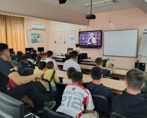 Късче България  докосна сърцата на ученици в с. Крупник